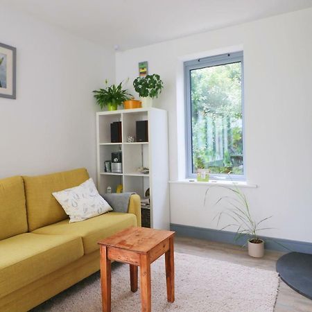 Modern Holiday Home Central St Merryn Saint Merryn Exterior foto