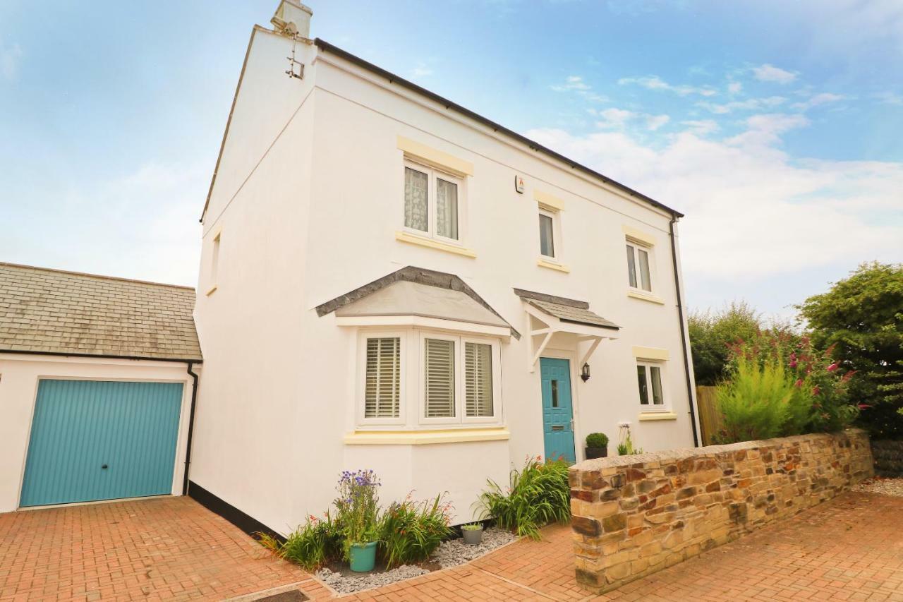 Modern Holiday Home Central St Merryn Saint Merryn Exterior foto