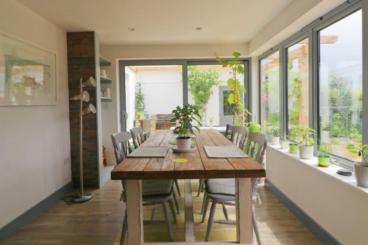 Modern Holiday Home Central St Merryn Saint Merryn Exterior foto