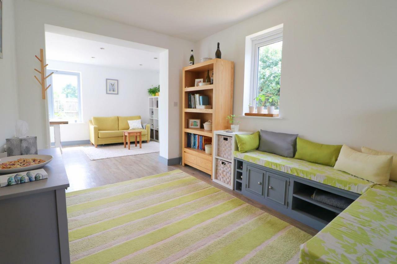 Modern Holiday Home Central St Merryn Saint Merryn Exterior foto