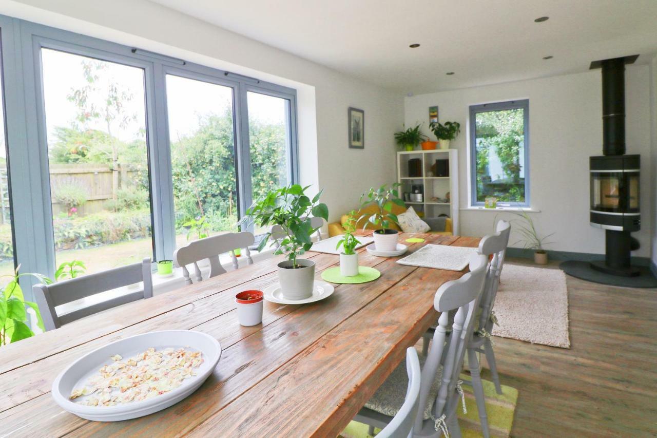 Modern Holiday Home Central St Merryn Saint Merryn Exterior foto